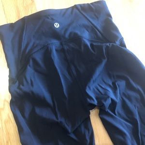 Lulu lemon cropped black leggings